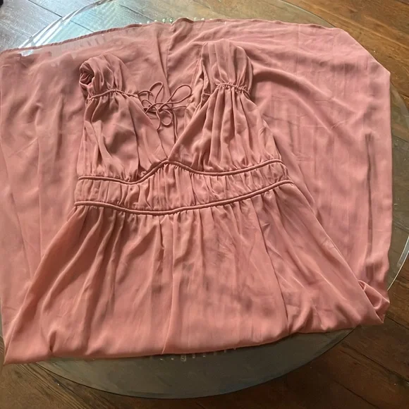 H&M Dusty Pink Maxi Dress Elegant Flowing Design size Large NWT - Picture 10 of 10